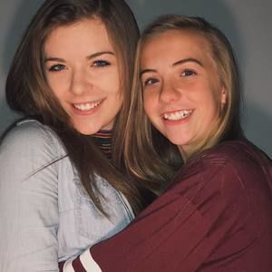 Meet your Posher, Elli